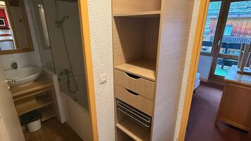 Dusche, Haartrockner