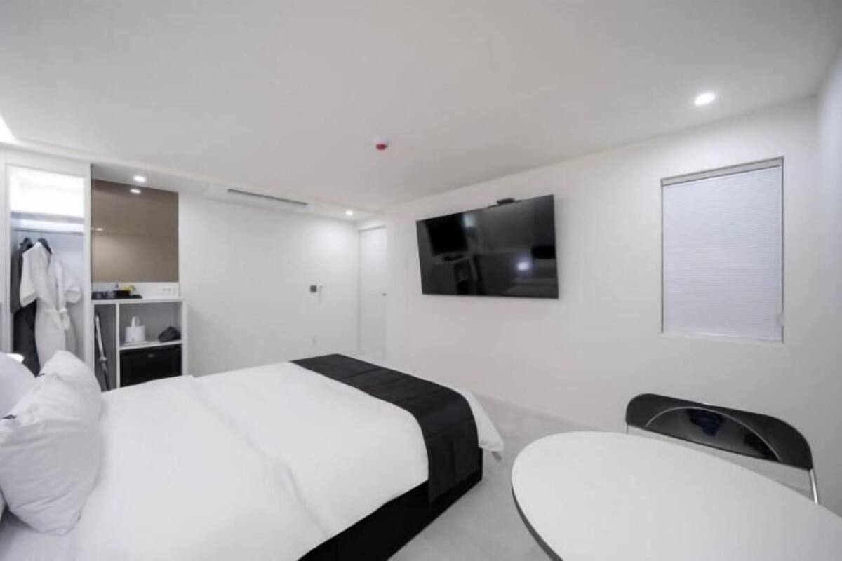 ห้องเบสิกดับเบิล, วิวเมือง | โต๊ะทำงาน, พื้นที่ทำงานแบบใช้แล็ปท็อป, Wi-Fi ฟรี