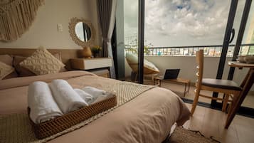 Deluxe Apartment, City View
