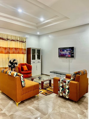 Comfort Apartment | Living area