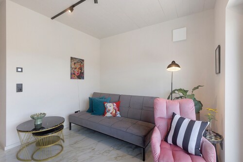 Apartment „Heaven by Melanie" mit Terrasse und Aussicht