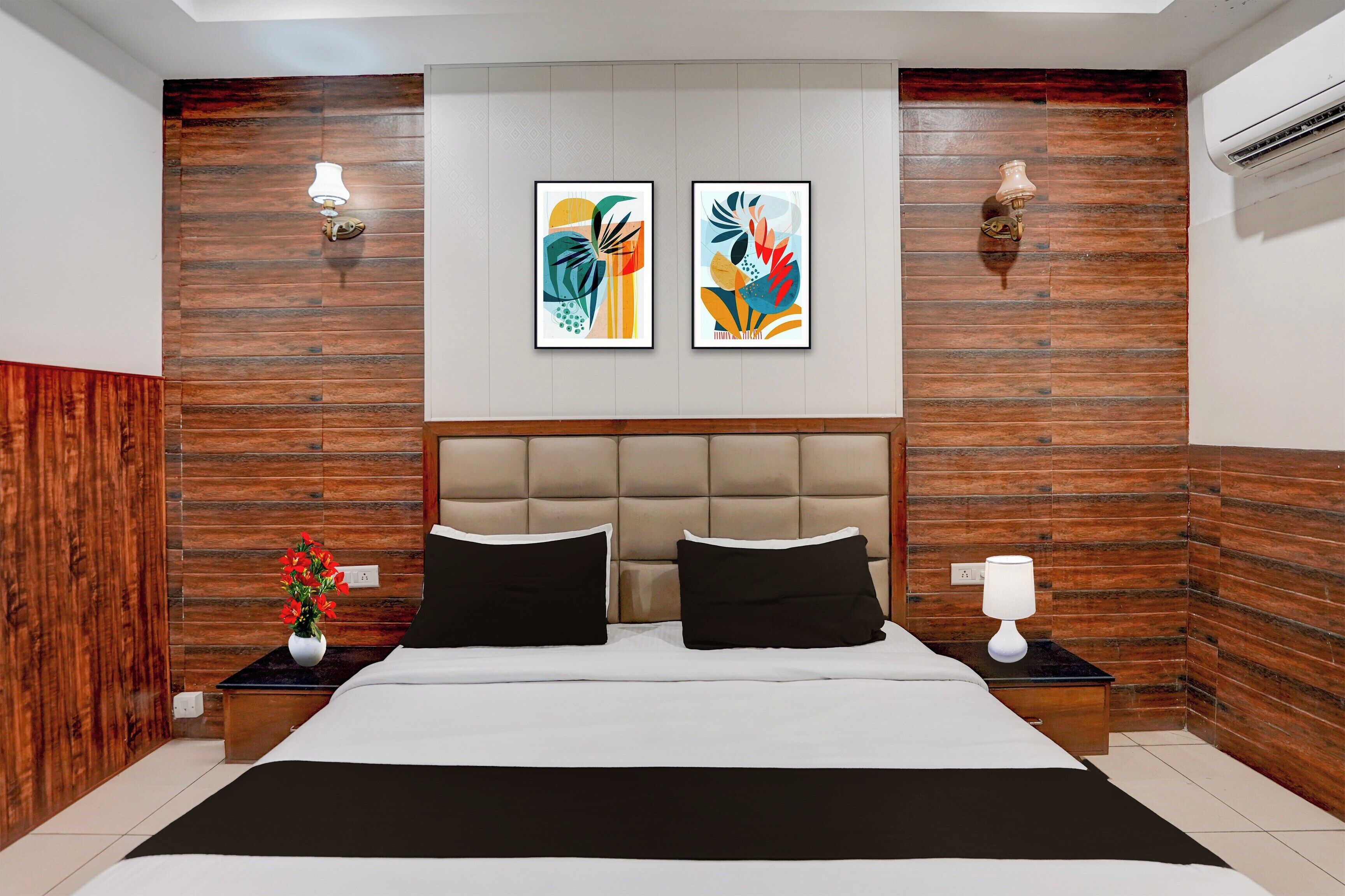 Quarto clássico | Escrivaninha, Wi-Fi de cortesia, roupa de cama