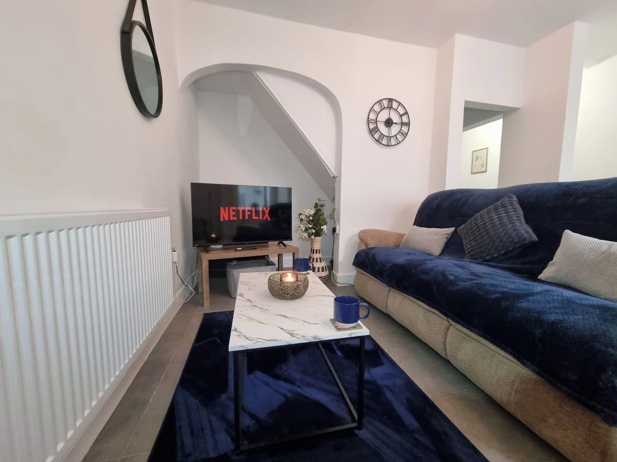 TV