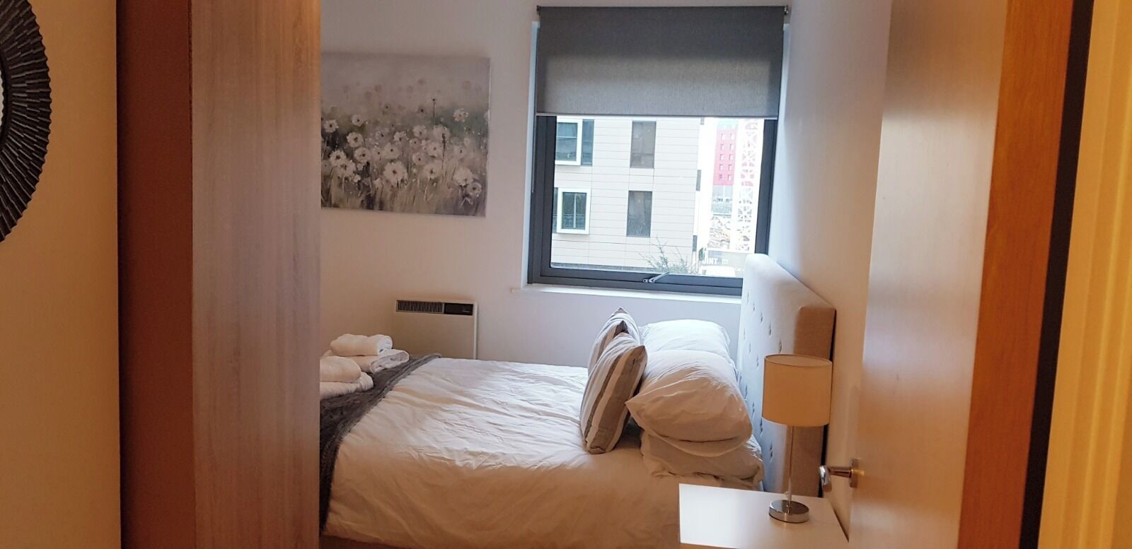 Perfect Location Stylish Acton Flat 2bed/2bath - Londen