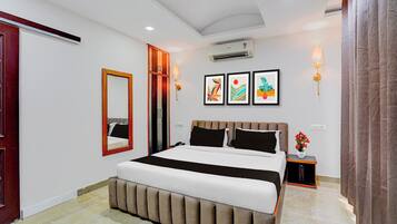 Classic Room | Desk, iron/ironing board, WiFi (free)