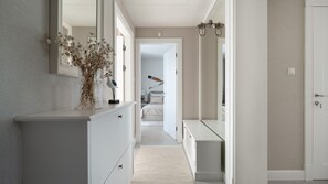 Comfort Apartment, City View | Interior - Taras na fali AltumStay (Sopot)