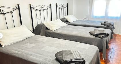 Country House 'La Galera' with Mountain View, Shared Terrace and Wi-Fi