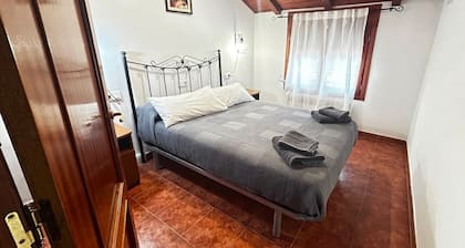 Country House 'La Galera' with Mountain View, Shared Terrace and Wi-Fi