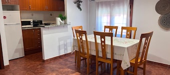 Apartment 'Tres' with Mountain View, Shared Terrace and Wi-Fi