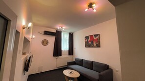 Living area - Chill House Deva Studio A (Deva)