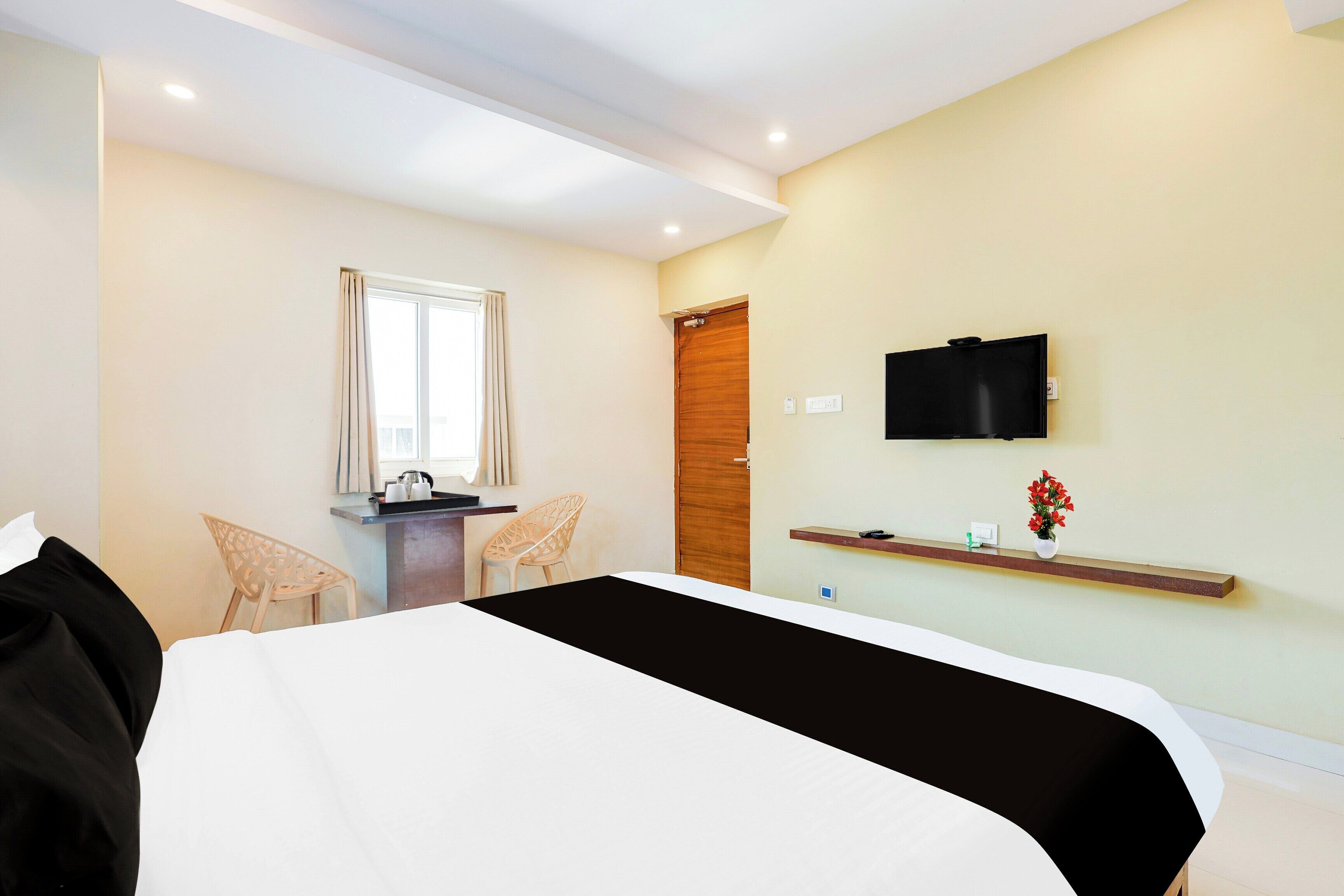 Bureau, Wi-Fi gratuit, draps fournis