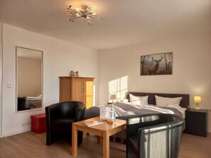 Room - Double Room with Balcony (Braunlage)