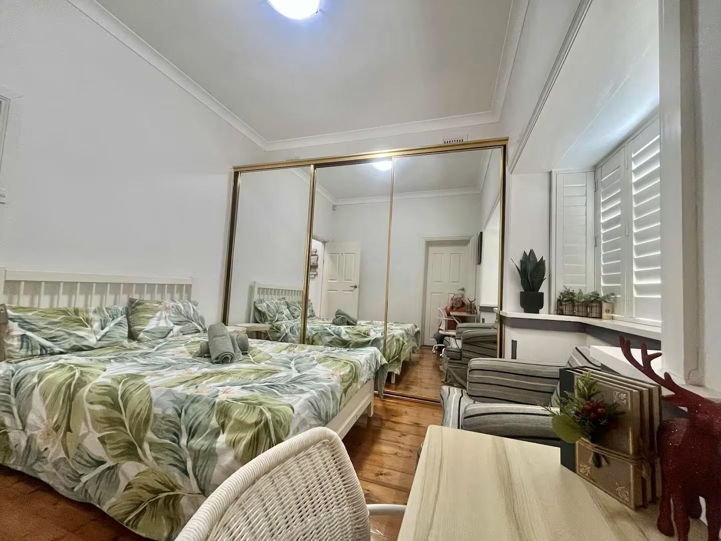 3 bedrooms, WiFi, bed sheets