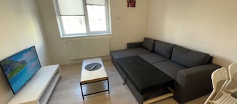 Chill House Deva Srudio B