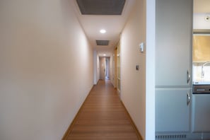 Executive Suite, City View