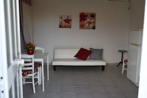 Living area - Frantoio Pistelli (Terni)