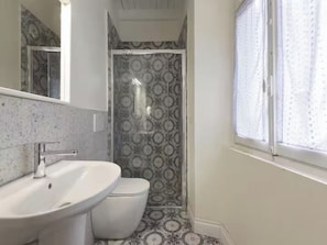 Dusche, Bidet