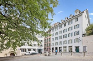 Exterior - Designer Old Town Residence | WaterView | AC (Zürich)