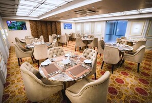 Banquet hall - Unique Regency Hotel (Dhaka)