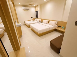 Family Quadruple Room | Desk, free WiFi, bed sheets - Hotel Agrawal Inn (Ujjain)