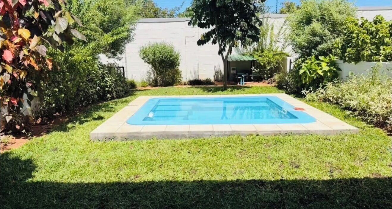 Udendørs pool