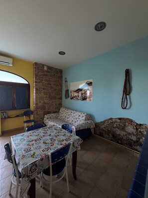 Living area - Vrbo Property (Santa Maria di Castellabate)