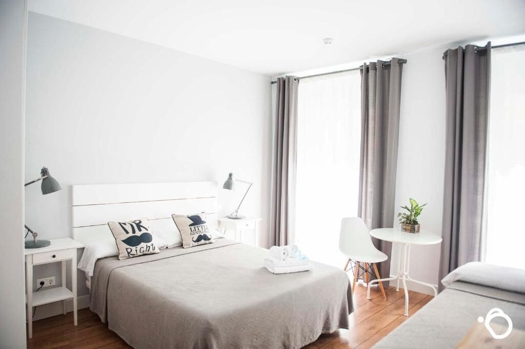 Triple Room, Balcony, City View | Free WiFi