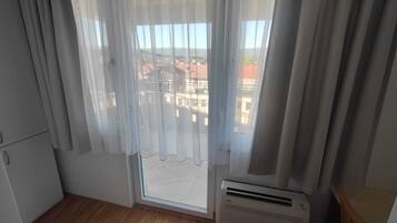 Comfort-Doppel- oder -Zweibettzimmer, Gartenblick | Innenbereich