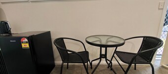 Private Ensuite Guest Suite near MONA with NBN WiFi and Air purifier