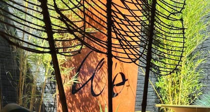 Évasion à deux : suite de luxe & spa privatif avec jardin, à 25min Bruxelles