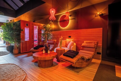Évasion à deux : suite de luxe & spa privatif avec jardin, à 25min Bruxelles