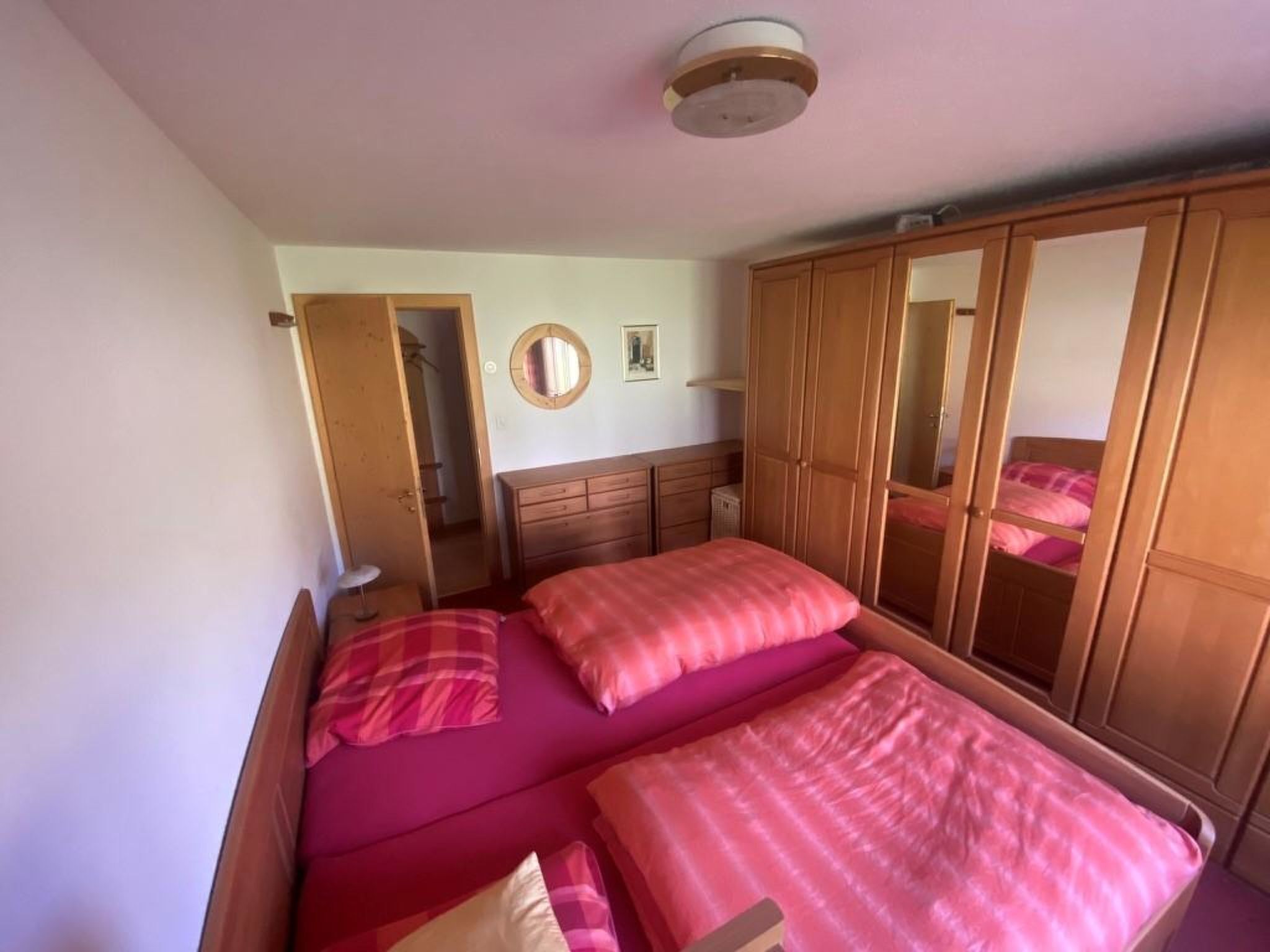 2 bedrooms