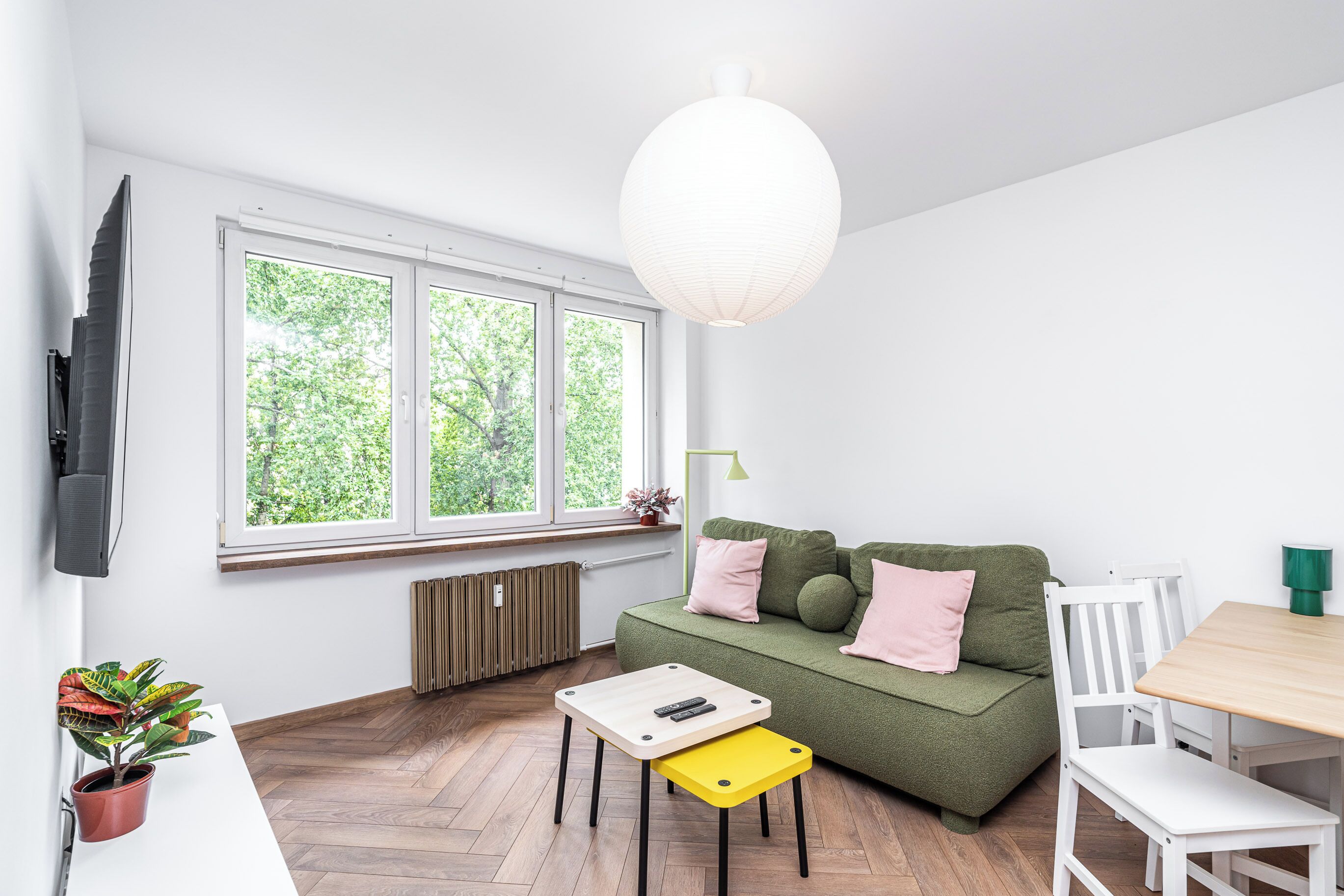 Apartment, City View | Living room