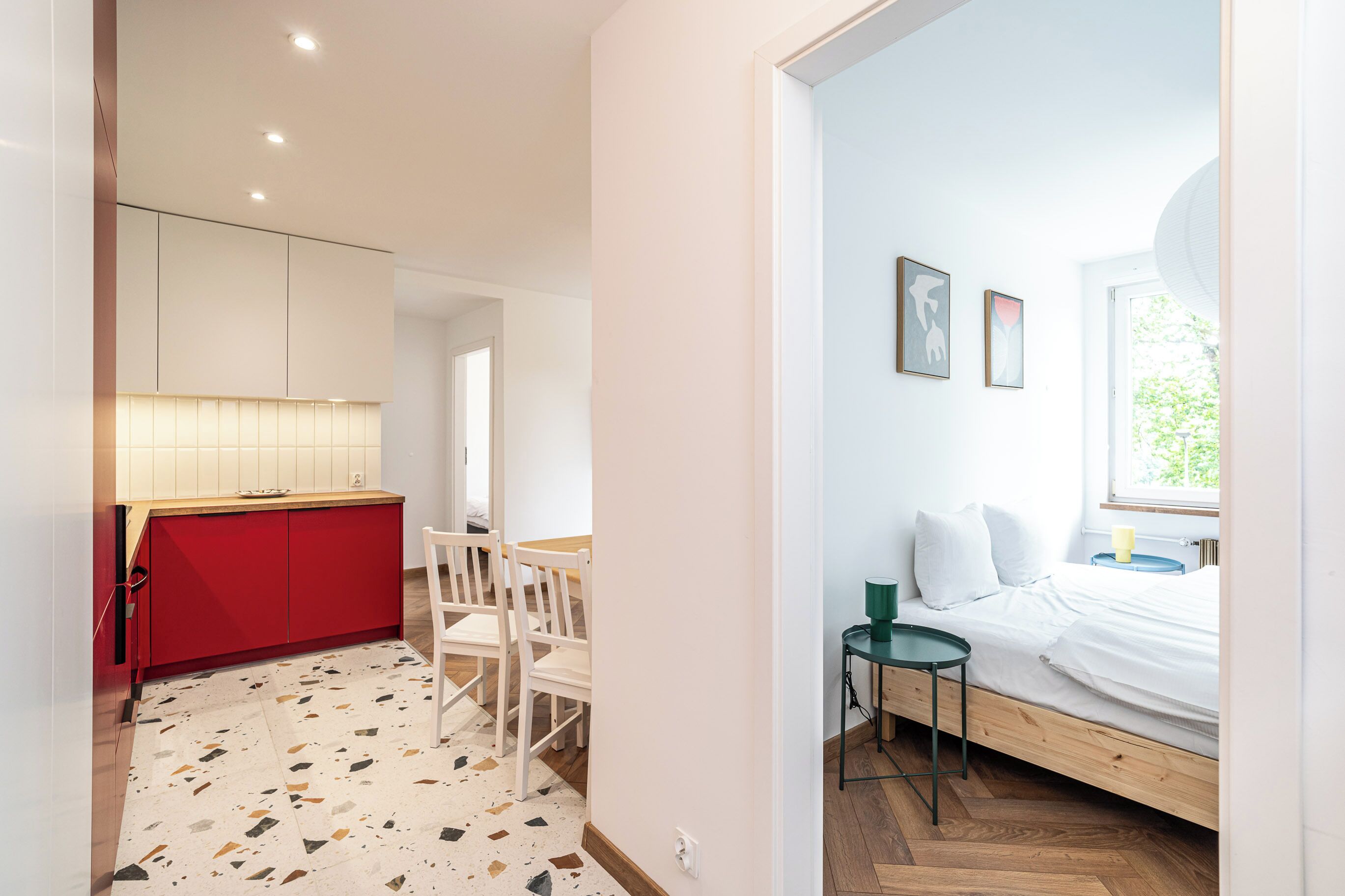 Apartment, City View | Private kitchenette