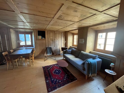 Tgesa Antgerna 1.OG Appartement/Fewo, Bad, WC, 2 Schlafräume by Interhome