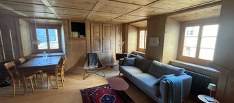 Tgesa Antgerna 1.OG Appartement/Fewo, Bad, WC, 2 Schlafräume by Interhome
