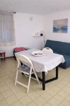 Dining - [San Teodoro - Paradisiacal Beaches, Near Airport] (La Runcina)