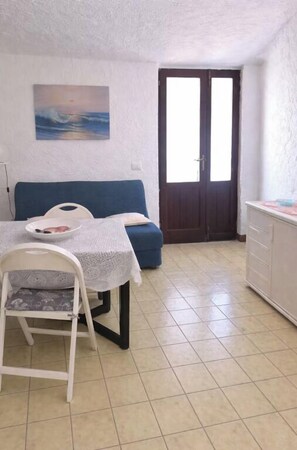 Interior - [San Teodoro - Paradisiacal Beaches, Near Airport] (La Runcina)