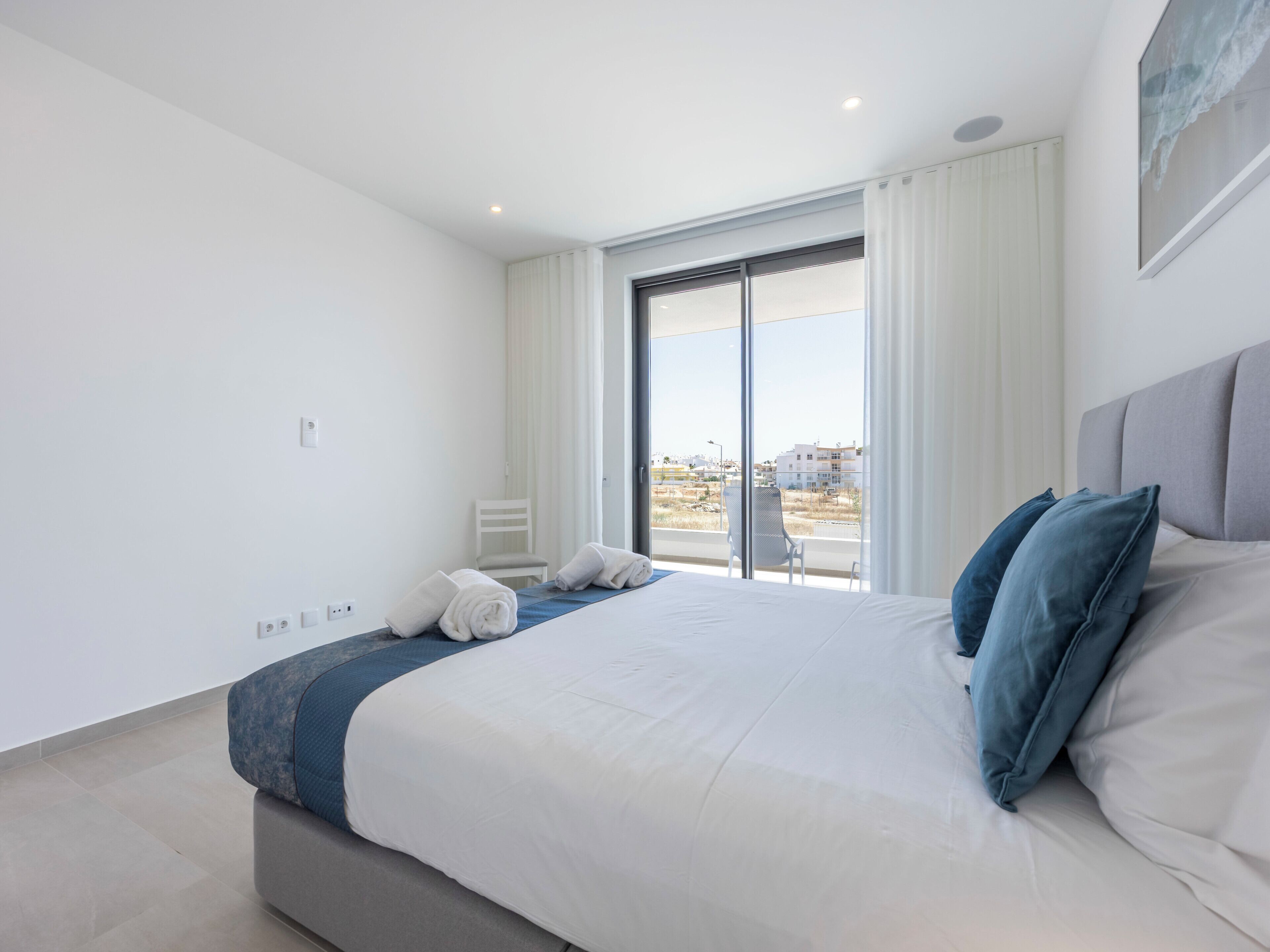 3 bedrooms, iron/ironing board, travel crib, WiFi