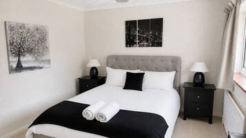 3 Schlafzimmer, Bügeleisen/Bügelbrett, kostenloses WLAN, Bettwäsche