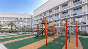 Children’s area - StayShort - Stylish 1 Bedroom in JVC - Sleeps 4 (JVC)