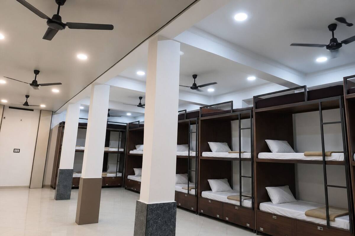 Dormitorio compartido económico | Wifi gratis 