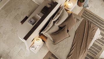 Suite, Patio | In-room safe, blackout drapes, WiFi (free)