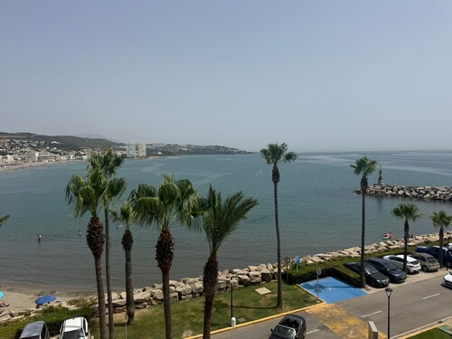 Luxury three-bedroom apartment in Sotogrande Port