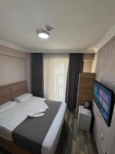 Silvercity Hotel&Suites