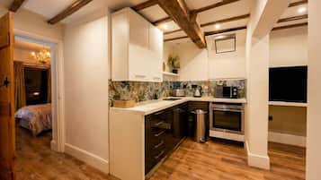Fridge, microwave, oven, toaster