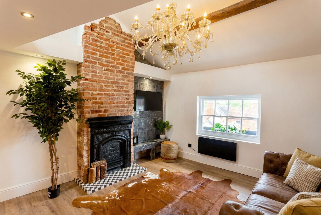 TV, fireplace, stereo