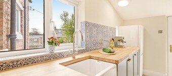Tilly`s Hideaway - North East Escapes