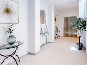 Interior - Luxurious villa with ocean views near Benidorm for 6 to 8 people (Finestrat)