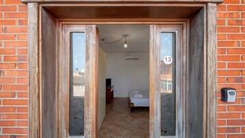 Wifi y ropa de cama